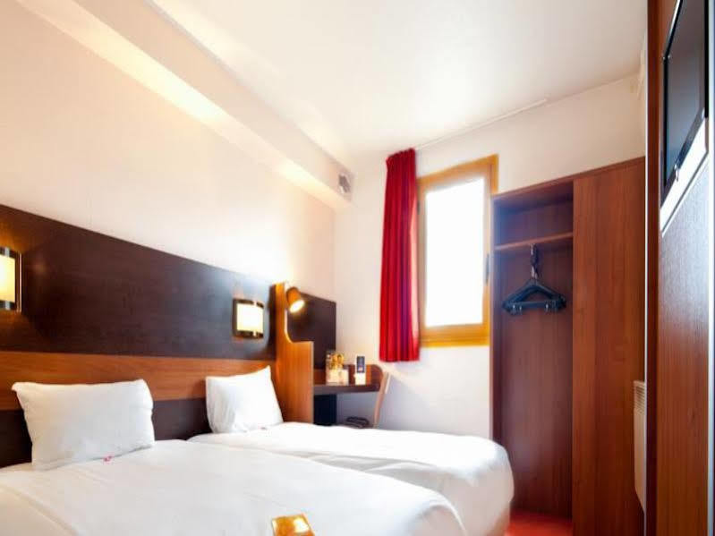 Ibis Budget Chilly-Mazarin Les Champarts Eksteriør bilde